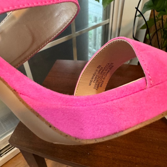 MADDEN GIRL pink open-toed block-heeled "Mine" dress sandal SIZE 8 - Picture 5 of 6